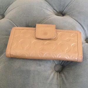 Women’s Gold Coach Wallet